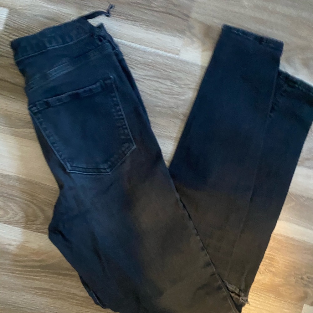 Black Skinny Jeans